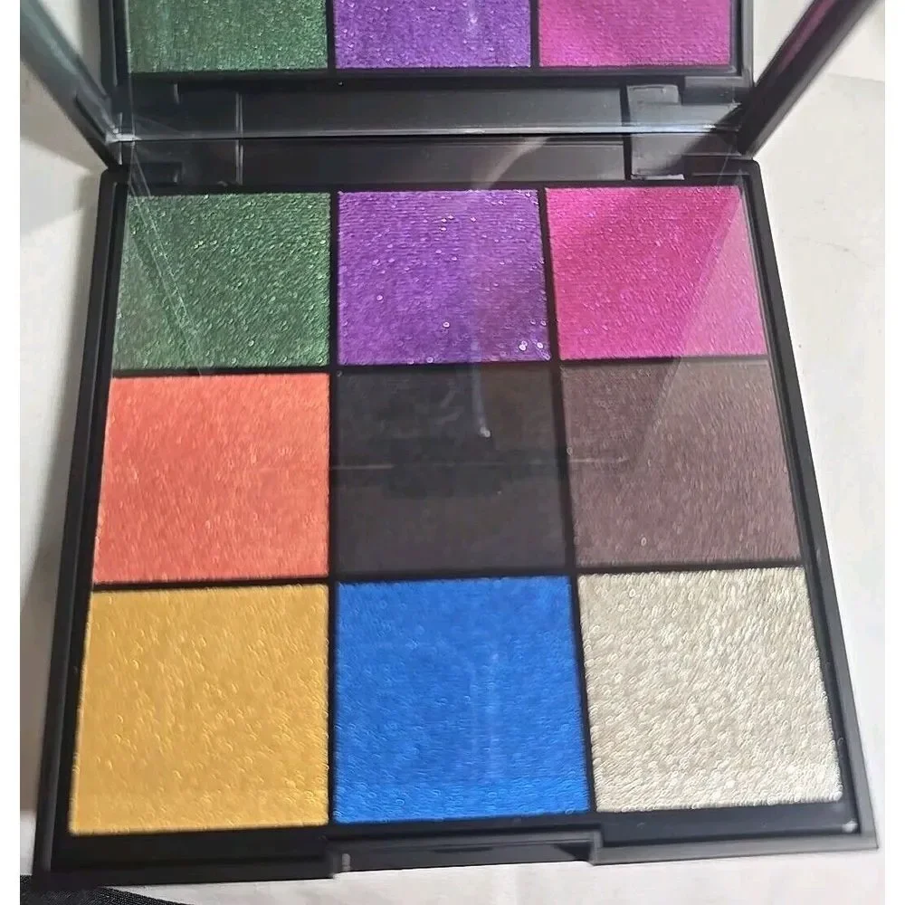 Avon‎ FMG Cashmere  Eyeshadow  Pallette Enchanted Eyes